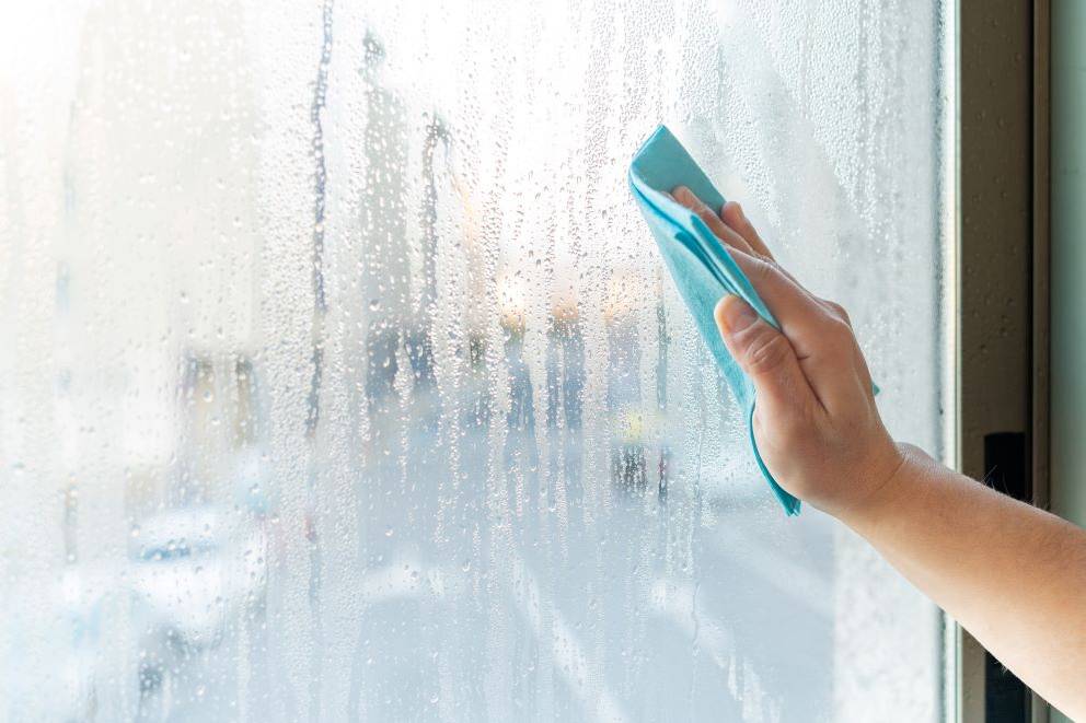 preventing-window-condensation-in-cold-states (1) preventing window condensation in cold states