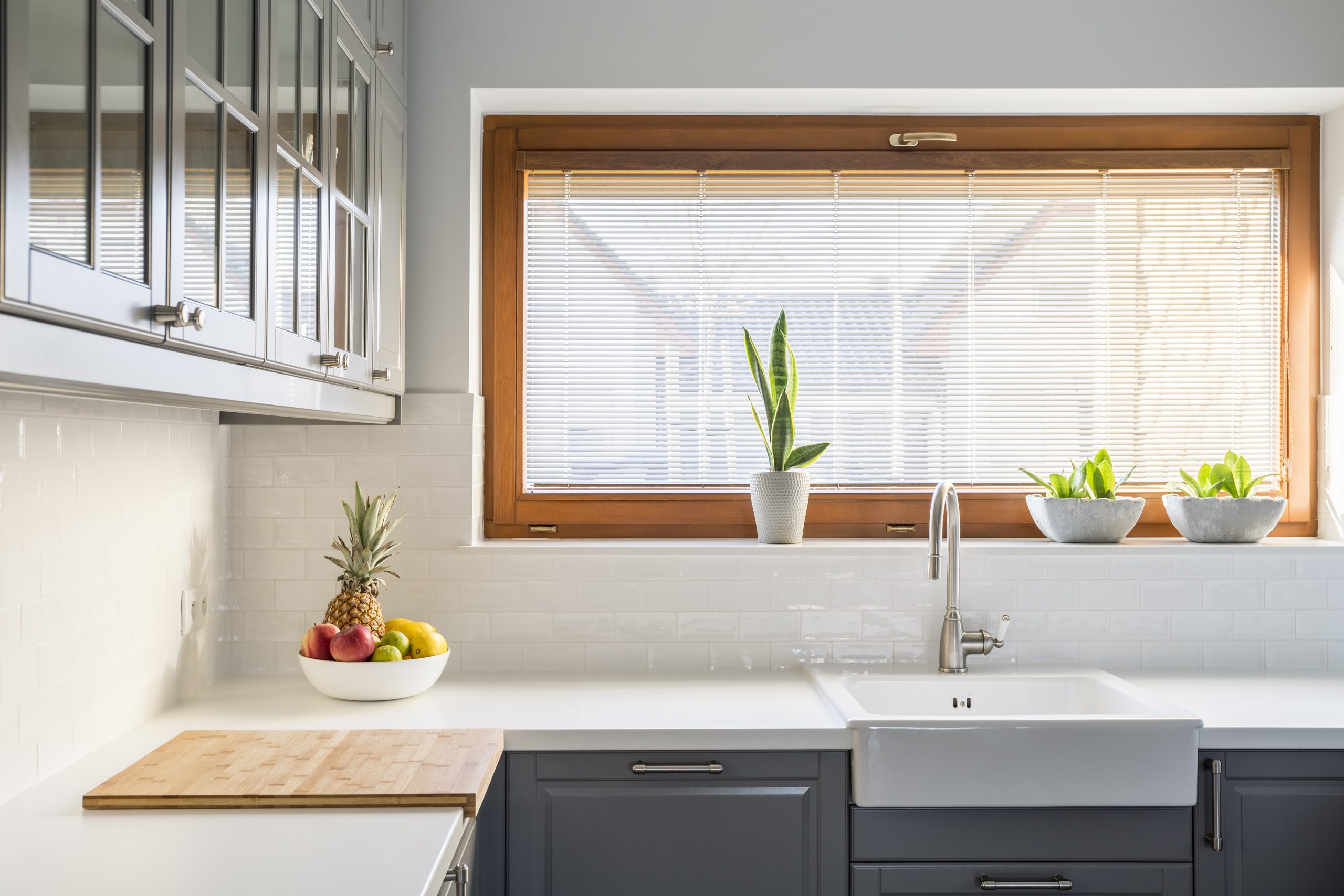 Kitchen windows treatment